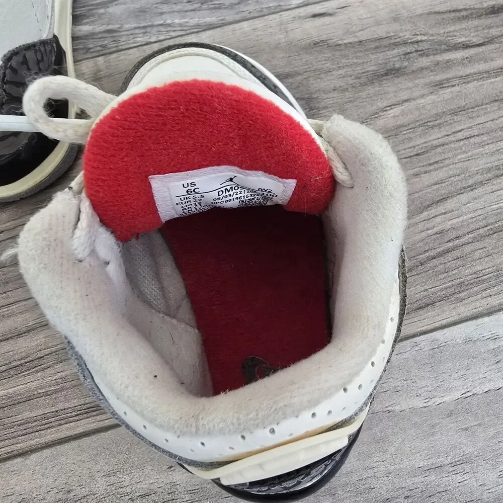 Nike Air Jordan 3 Retro Cement Grey Sneakers Toddlers Size 6C